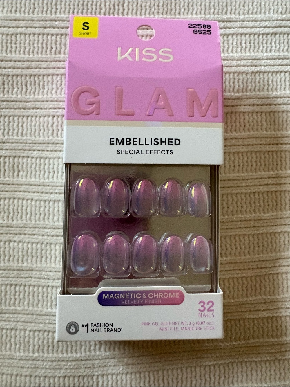 KISS Glam Embellished Magnetic & Chrome Press-On Nails - Pink
